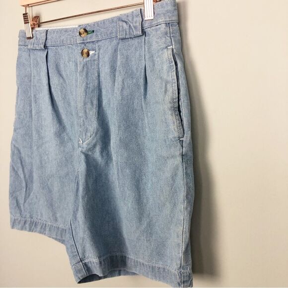 TOMMY HILFIGER | Denim High Waisted Pleated Light Blue Shorts Size M - Picture 2 of 7
